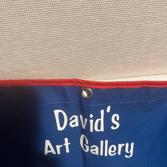 Lillian Vernon canvas with plastic pockets art or school work display - Picture 1 of 3